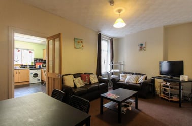 Inglefield Avenue, Gabalfa, Cardiff - Image 3